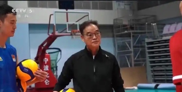 钱引入内外, 的产物 钱引入内外, 的产物