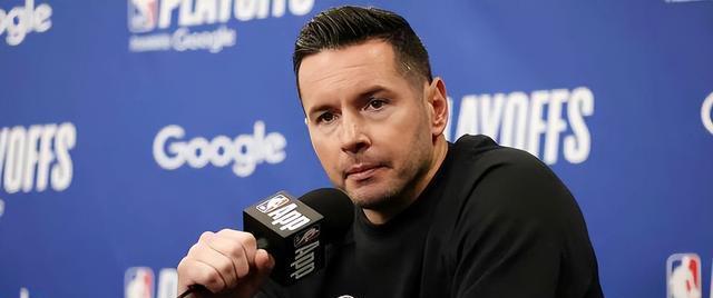 yid, 该季威少表, 单月场均